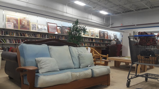Thrift Store «Goodwill», reviews and photos