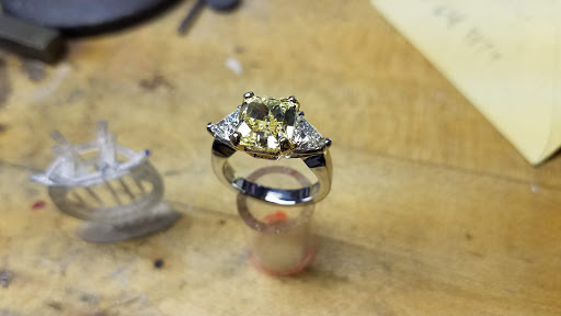 Jeweler «Karagosian & Sons Jewelers Inc», reviews and photos, 2266 Orchard Lake Rd, Sylvan Lake, MI 48320, USA