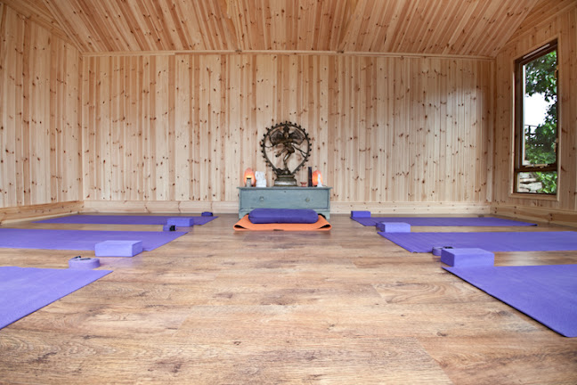 Reviews of Restful Being in Oxford - Yoga studio