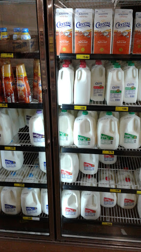 Grocery Store «Grocery Outlet Bargain Market», reviews and photos, 426 W Harder Rd, Hayward, CA 94544, USA