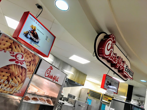 Fast Food Restaurant «Chick-fil-A», reviews and photos, 300 Washington Ave SE, Minneapolis, MN 55455, USA