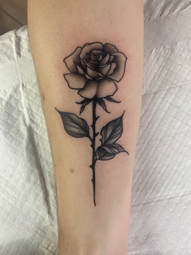 Tattoo Shop «Royal Flesh Tattoo and Piercing», reviews and photos, 4005 N Broadway St, Chicago, IL 60613, USA