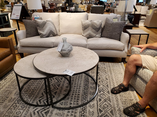 Furniture Store «Steinhafels Furniture», reviews and photos, 569 N Milwaukee Ave, Vernon Hills, IL 60061, USA