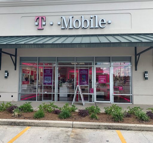 Cell Phone Store «T-Mobile», reviews and photos, 206 Lake Dr Suite 5, Covington, LA 70433, USA
