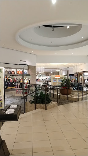 Shopping Mall «Charlottesville Fashion Square», reviews and photos, 1600 Rio Rd E, Charlottesville, VA 22901, USA