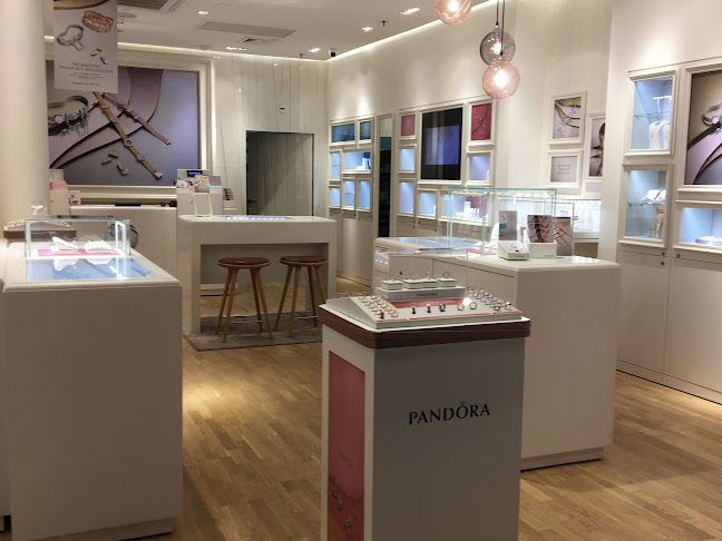 Rezensionen über Pandora in Herisau - Juweliergeschäft