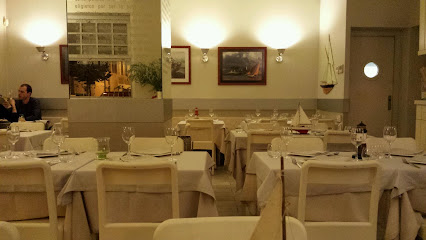 Restaurante Piazza 19 - C. Río Alzania, 19, Entreplanta H, 31006 Pamplona, Navarra, Spain