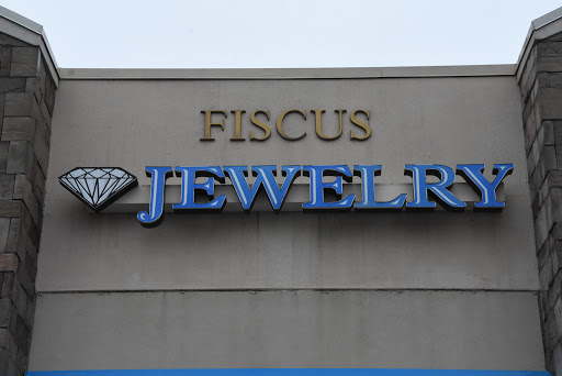Jewelry Designer «Fiscus Diamond Jewelers», reviews and photos, 1701 SE Delaware Ave # 250, Ankeny, IA 50021, USA