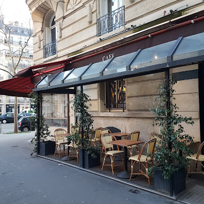 Au Relais Chardon à Paris