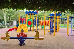Serangoon Sunshine Park Outdoor Playground image