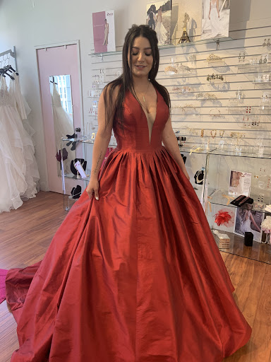 Bridal Shop «Paris Connection Bridal», reviews and photos, 680 8th St, San Francisco, CA 94103, USA