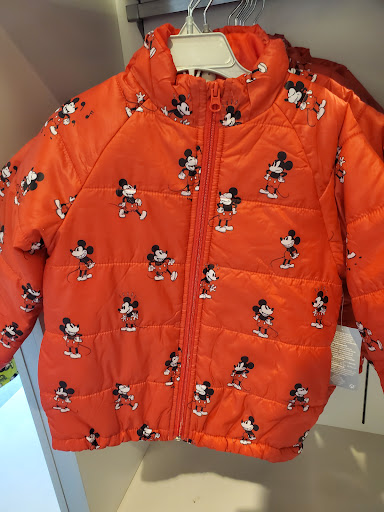 Toy Store «Disney Store», reviews and photos, 400 Premium Outlets Dr, Monroe, OH 45050, USA