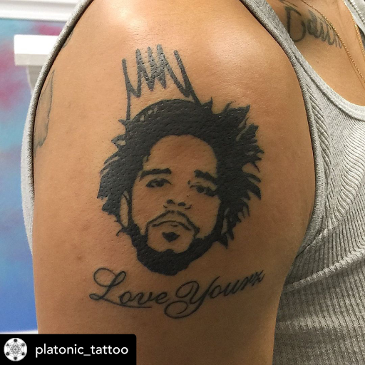 Explore tattoo knuckle ideas, creative tattoo ideas in Murrieta, available at Diamond City Tattoo & Piercing