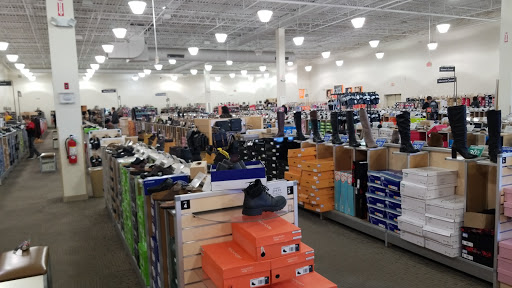 Shoe Store «DSW Designer Shoe Warehouse», reviews and photos, 2426 Lincoln Hwy, Langhorne, PA 19047, USA