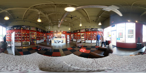 Shoe Store «Red Wing», reviews and photos, 1515 N Cockrell Hill Rd #113, Dallas, TX 75211, USA