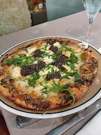Pizza du Restaurant gastronomique La Maison de la Truffe à Paris - n°12