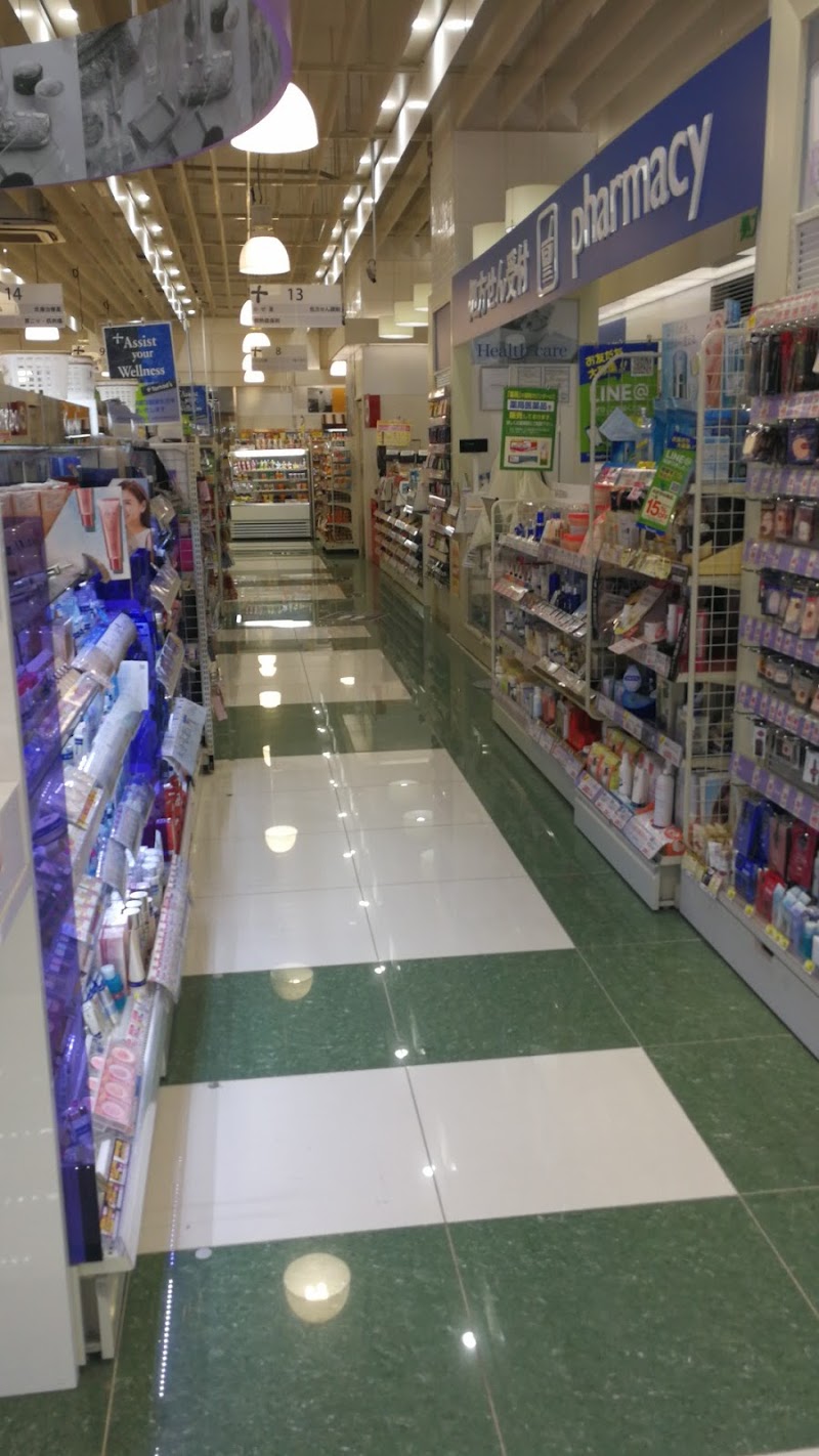 トモズ コレド日本橋店 東京都中央区日本橋 ドラッグ ストア グルコミ