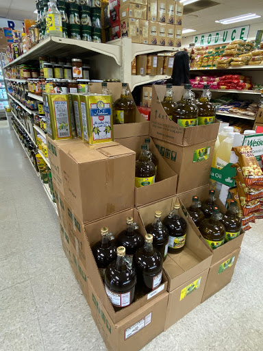 Grocery Store «Mediterranean Market», reviews and photos, 7553 Pearl Rd, Cleveland, OH 44130, USA