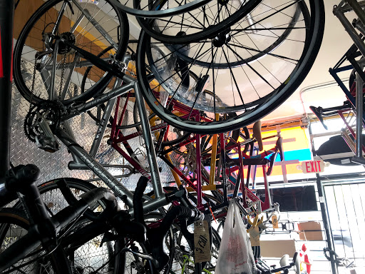 Used Bicycle Shop «Willie’s Bicycle», reviews and photos, 3210 NE 2nd Ave, Miami, FL 33137, USA