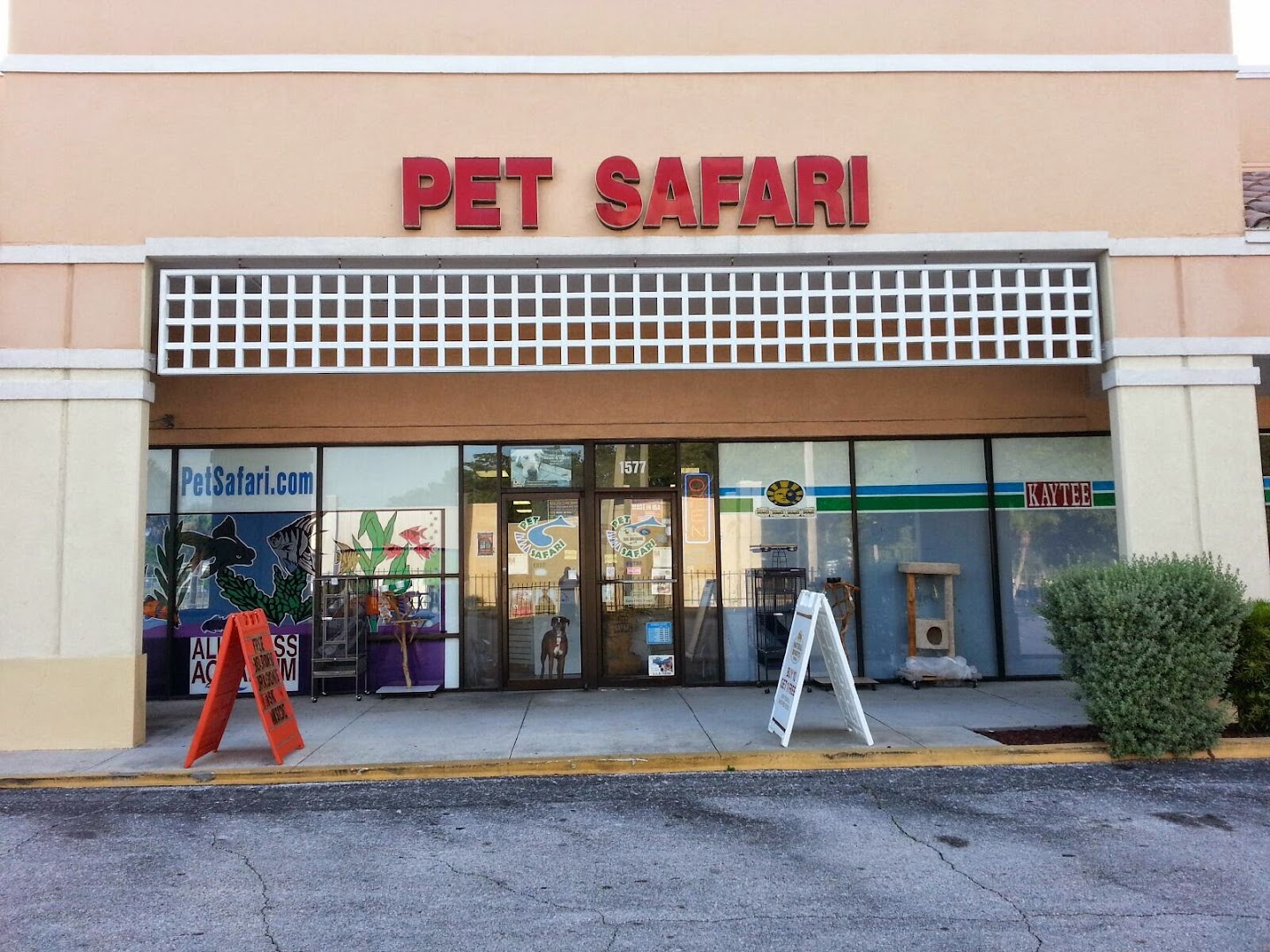 Pet Safari - In Store Shopping or CURB SIDE assistance