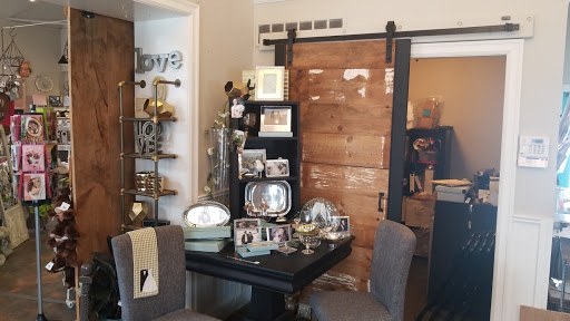 Florist «Blossoms On Main», reviews and photos, 245 N Main St, Milford, MI 48381, USA