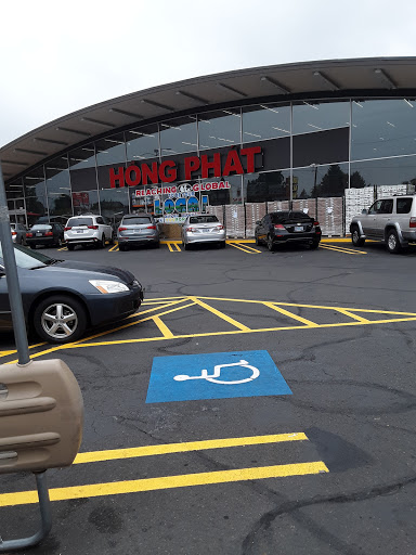 Asian Grocery Store «Hong Phat Food Center», reviews and photos, 101 SE 82nd Ave, Portland, OR 97216, USA