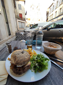 Plats et boissons du Pizzeria Restaurant Entr'act à Semur-en-Auxois - n°5