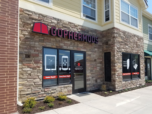 Cell Phone Store «Gophermods Woodbury iPhone & iPad Repair», reviews and photos, 10035 City Walk Dr, Woodbury, MN 55129, USA