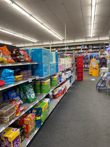 Office Supply Store «Staples», reviews and photos, 24-41 31st St, Astoria, NY 11102, USA