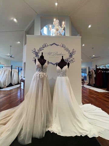 Bridal Shop «All Brides Beautiful», reviews and photos, 219 N Main St, Hudson, OH 44236, USA