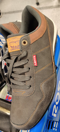 Clothing Store «Ross Dress for Less», reviews and photos, 4646 S Cooper St, Arlington, TX 76017, USA