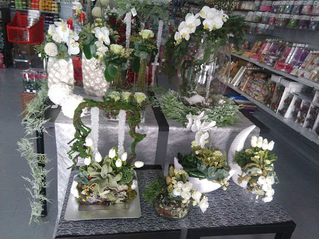 Flormania - Comércio De Flores E Acessórios, Lda. - Floricultura
