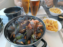 Plats et boissons du Restaurant La Moule Rit à Dunkerque - n°1