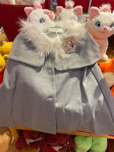 Toy Store «Disney Store», reviews and photos, 313 Smith Haven Mall, Lake Grove, NY 11755, USA