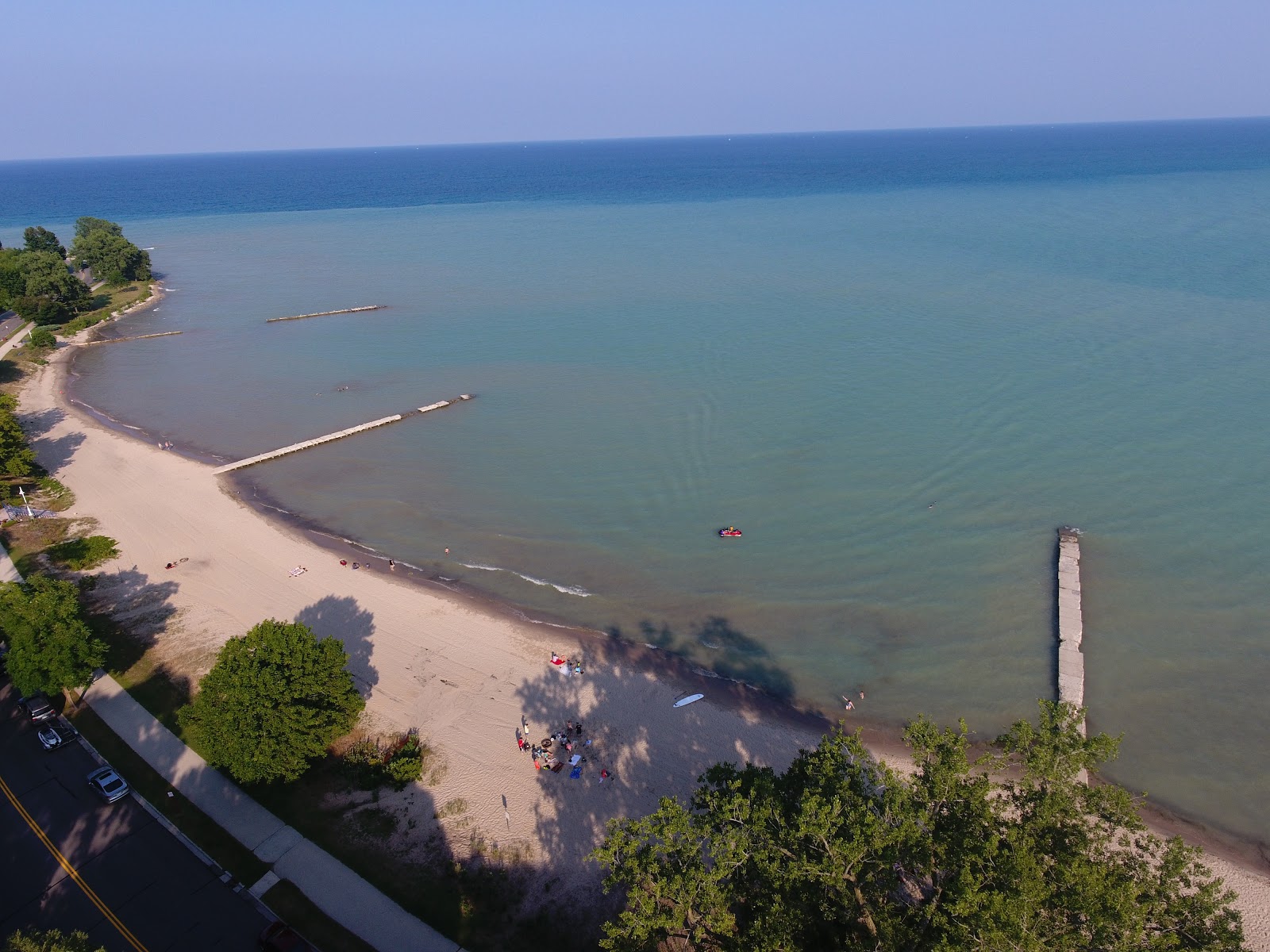 North Side Municipal Beach'in fotoğrafı ve yerleşim
