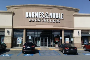 Barnes & Noble image