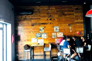 L'americano Cafe image