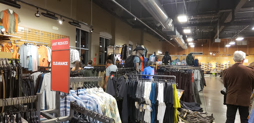 Camping Store «REI», reviews and photos, 22 Chapel View Blvd, Cranston, RI 02920, USA