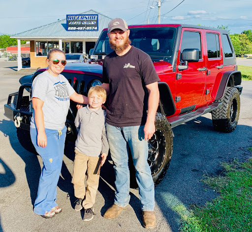 Used Car Dealer «Riverside Auto Sales», reviews and photos, 409 US-90, Gautier, MS 39553, USA