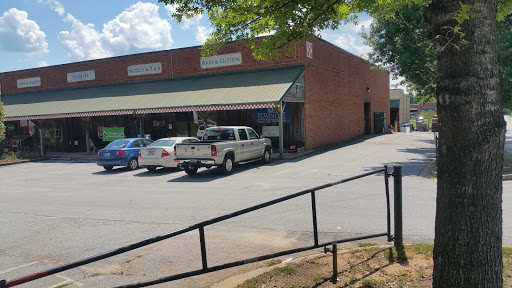 Pet Supply Store «The Stock Market Country Store», reviews and photos, 4479 Dover Pl SE, Conyers, GA 30013, USA