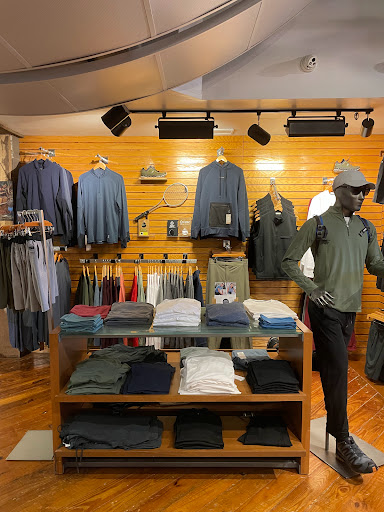 Outdoor Sports Store «Backpacker Baton Rouge», reviews and photos, 7656 Jefferson Hwy, Baton Rouge, LA 70809, USA