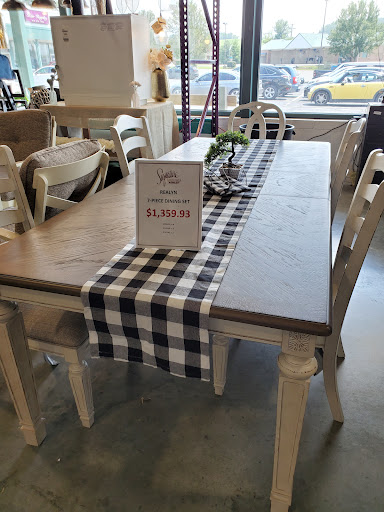 Surplus Store «Surplus Home Center», reviews and photos, 2741 Bernville Rd, Leesport, PA 19533, USA