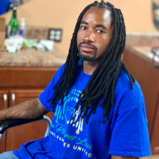 Barber Shop «LEVEL 10 BARBER & BEAUTY SALON», reviews and photos, 5925 W Olive Ave, Glendale, AZ 85302, USA