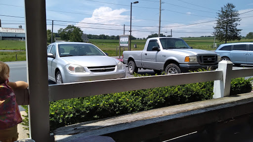 Grocery Store «Maplehofe Dairy Farm Store», reviews and photos, 799 Robert Fulton Hwy, Quarryville, PA 17566, USA