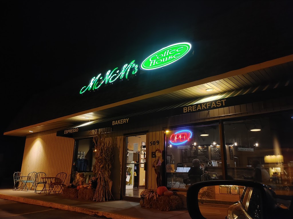 M-N-M's Coffeehouse 53597