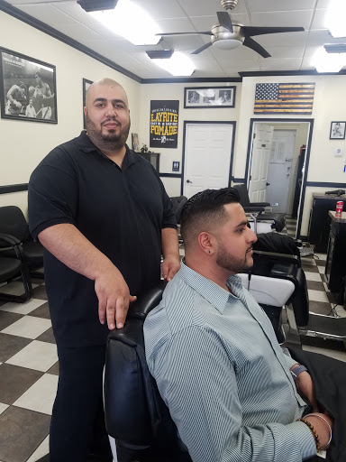 Barber Shop «VIP Barber Shop», reviews and photos, 2824 E Indian School Rd #13, Phoenix, AZ 85016, USA