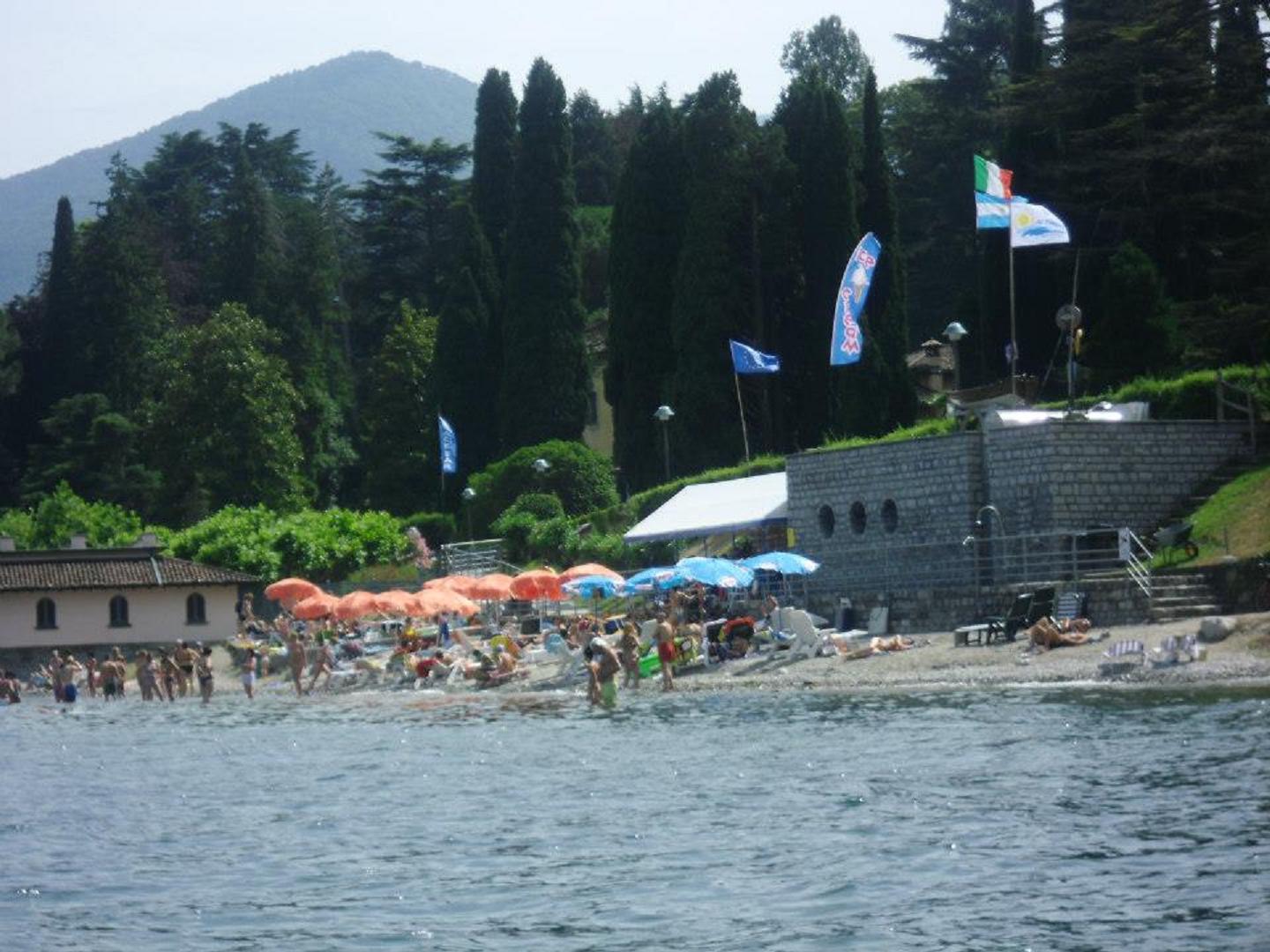 Photo de AL puunt Beach avec un rivage droit