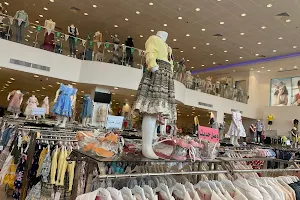 Al Dheba Mall image