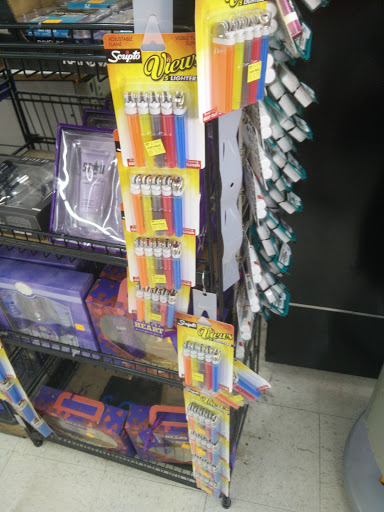 Grocery Store «Grocery Outlet Bargain Market», reviews and photos, 4157 NW U.S. 101 #101, Lincoln City, OR 97367, USA