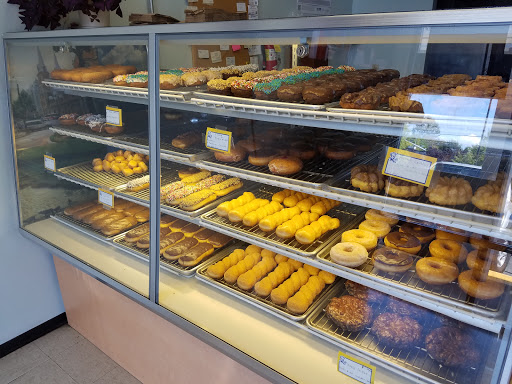 Donut Shop «Countryside Donut House», reviews and photos, 21919 66th Ave W I, Mountlake Terrace, WA 98043, USA